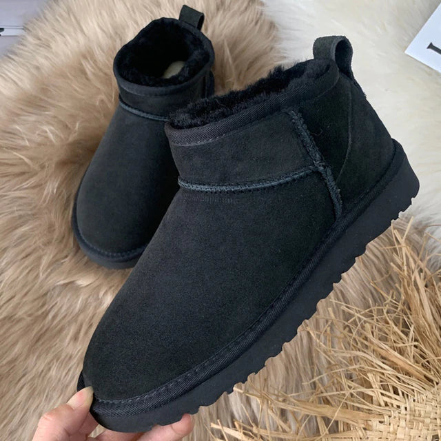 Adora™ - De Cozy Mini Boots